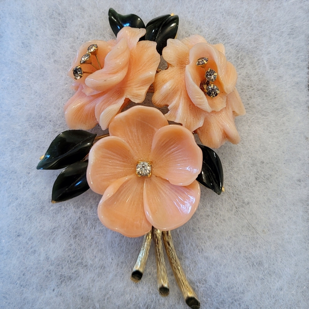 Elegant Pink Floral Brooch with Green and Gold Accents
